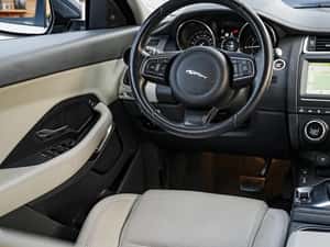 Jaguar E-Pace 150 CP Diesel Automată - 90.200 km — miniatura 4