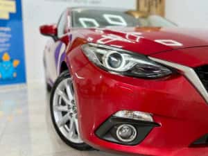 ** Mazda 3 ** — miniatura 2