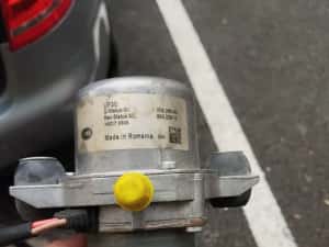 Vând pompa vacuum Hella UP30 — miniatura 8