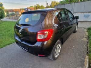 Dacia Sandero cu navigație , clima ,2 chei — miniatura 5