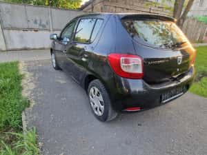 Dacia Sandero cu navigație , clima ,2 chei — miniatura 6