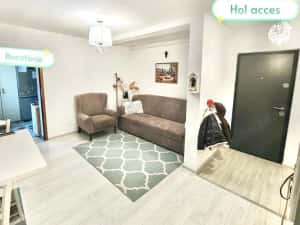 Lux 3 Camere Decomandat Centrala Proprie Plus Boxa Zona Sagului Shopping City