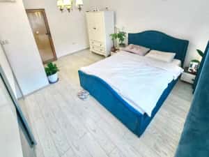 Lux 3 Camere Decomandat Centrala Proprie Plus Boxa Zona Sagului Shopping City — miniatura 2