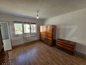 Garsoniera decomandata 31 mp, etaj 2, Cugir – spatioasa si bine comp — miniatura 2