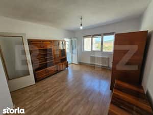 Garsoniera decomandata 31 mp, etaj 2, Cugir – spatioasa si bine comp — miniatura 3