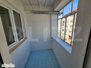 Garsoniera decomandata 31 mp, etaj 2, Cugir – spatioasa si bine comp — miniatura 5