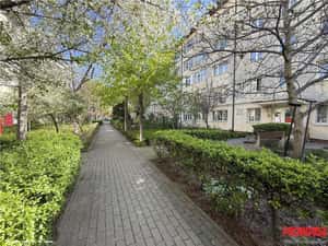 Apartament 2 camere, Mioritei (Slanicului), etaj 4/4, acoperis sarpa — miniatura 1