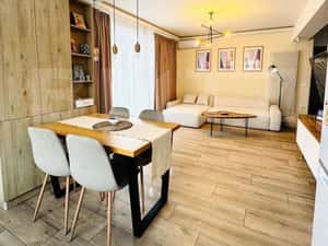 Penthouse de vanzare, 92 mp, zona Tractorul - Coresi — miniatura 2