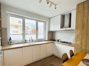 Penthouse de vanzare, 92 mp, zona Tractorul - Coresi — miniatura 4