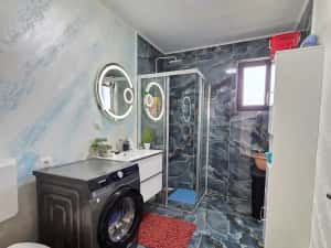 Casa cu utilitati finisata si mobilata la pret de apartament — miniatura 7