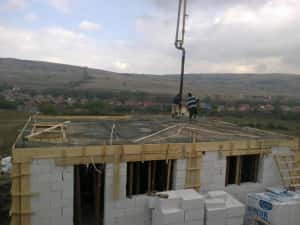 Firma construcții Cluj Execuție profesională case, acoperișuri, termosistem — miniatura 2