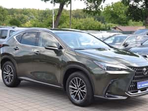 Lexus NX 450h Automată 309 HP Hibrid (B/E)