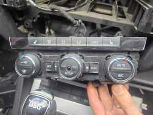 panou clima octavia 3 — miniatura 3