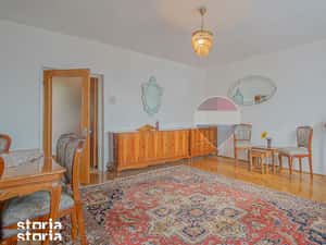 Apartament cu 3 camere de închiriat în zona Blumana