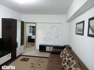 Apartament 2 camere ultracentral,zona Universitate-Judecatorie,CT. — miniatura 4