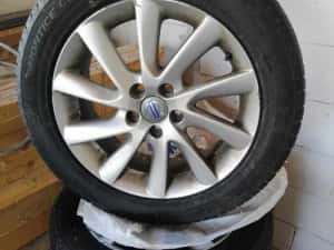 Jante Volvo + Cauciucuri M+S 225/55/R17 2000 RON // Caransebeș — miniatura 4