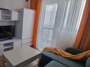 Apartament 2 camere, parter, balcon, lift — miniatura 2