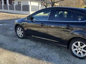 Ford Focus 3 hatchback  Titanium 2011 1,6 tdci  RAR efectuat — miniatura 5