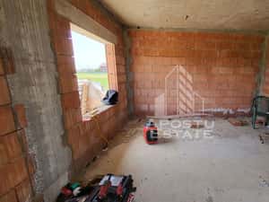 Jumatate de duplex la cheie,4 camere,constructie 2024 Mosnita Noua — miniatura 2