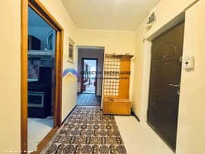 Apartament 3 camere / 2 bai/ ETAJ 2 / 80 mp / constructie 1990 — miniatura 3
