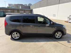 Dacia Lodgy Stepwai 2018 7 locuri 1.5 dci 110 cp — miniatura 3