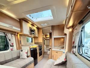 Swift Challenger Se , Editie limitata , centrala Alde , mover , cort , panou solar — miniatura 1