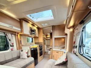 Swift Challenger Se , Editie limitata , centrala Alde , mover , cort , panou solar — miniatura 9