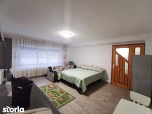 Proprietar-Apartament 2 camere 58 mp+beci 13 mp-Parter-Săcele Movilei — miniatura 4