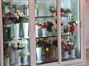 Producem  vitrine profesionale pentru florarie — miniatura 5