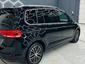VOLKSWAGEN TOURAN 7 LOCURI — miniatura 3