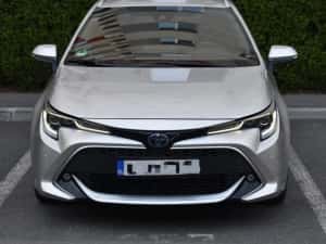 Toyota Corolla 2.0 Hybrid 180CP - Unic proprietar - Absolut impecabilă — miniatura 8