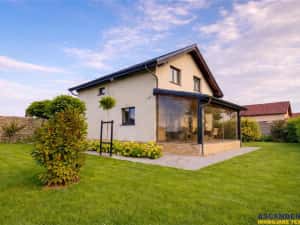 Tur 3D! Vila individuala, tehnologie smart, teren 1.000 mp,Tarlungeni, Brasov — miniatura 1