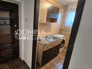 Vânzare apartament 3 camere *etaj 3* - Strada 1 Decembrie 1918 - zona Piața Mică — miniatura 5