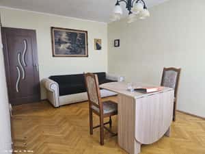 Apartament 3 camere Iasi Pacurari Petru Poni pe partea dreapta — miniatura 2