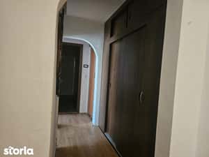 Apartament 3 camere Iasi Pacurari Petru Poni pe partea dreapta — miniatura 6