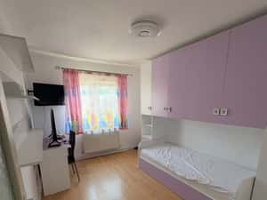 Apartament renovat 4 camere, 2 balcoane, cartier Plopilor! — miniatura 6