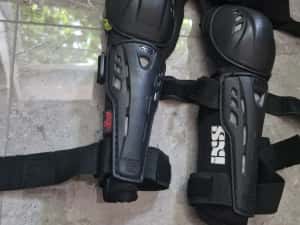 Cotiere pentru :role,trotineta,motocros,bicicleta