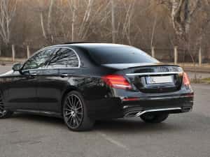Mercedes-Benz E Mercedes Benz E-Klasse 350d PACHET AMG Burmester, perne aer — miniatura 3