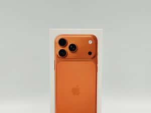 Magazin Apple | iPhone 17 Pro Max | Sigilat | Cosmic Orange | 256GB | Cu Garantie | In Rate | smilemobile.ro