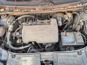 Piese dezmembrez dacia Logan 1.2E5 motor cutie roti uși faruri haion — miniatura 6