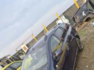 Piese dezmembrez dacia Logan 1.2E5 motor cutie roti uși faruri haion — miniatura 7