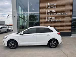 HYUNDAI i30 1.5 110CP M/T HIGHWAY - Car No 34 — miniatura 5