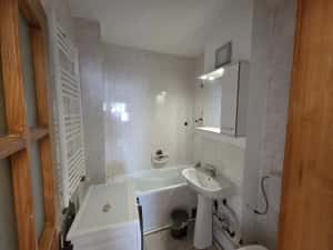 [DE VÂNZARE] Apartament 3 Camere Decomandat Etaj intermediar ! — miniatura 9