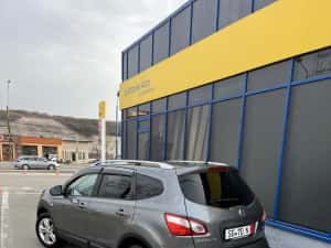 Nissan Qashqai +2. Motor 2.0 diesel. 7 locuri — miniatura 4