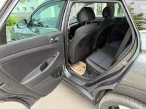 Hyundai / Tucson 1.7 CRDi Sound Edition ISG 2WD — miniatura 5