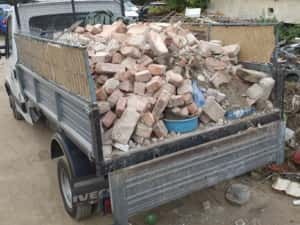 Transport moloz nisip piatra gunoi mobila demolari decopertari gresie — miniatura 3