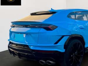 Lamborghini Urus Automată 666 HP Benzină — miniatura 3