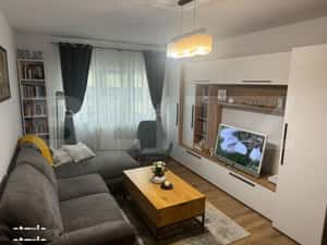 Apartament 3 camere, 62,36 mp utili, zona Burdujeni — miniatura 2