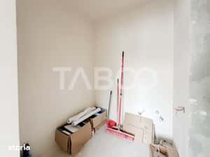 Apartament cu 3 camere bloc nou de vanzare in Centru — miniatura 6