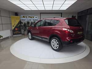 Nissan Qashqai 1.6 dCi - 137.000 km, 7.950 Euro — miniatura 3